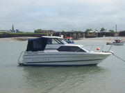 Bayliner Cierra Express Classic 2452 power  fishing  speed boat 